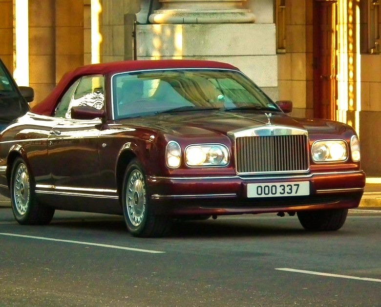 Rolls Royce Corniche V